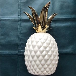Metal and Ceramic Pineapple